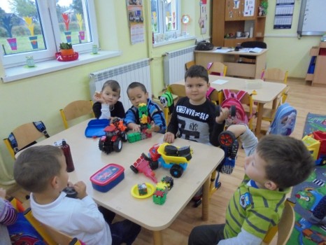 Wrzesień w Oddziale przedszkolnym w Ćwikowie 49