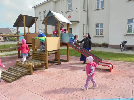 Wrzesień w Oddziale przedszkolnym w Ćwikowie 8