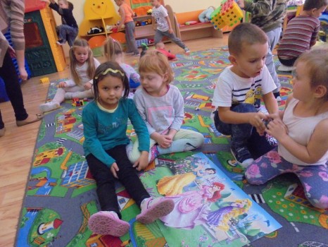 Wrzesień w Oddziale przedszkolnym w Ćwikowie 14
