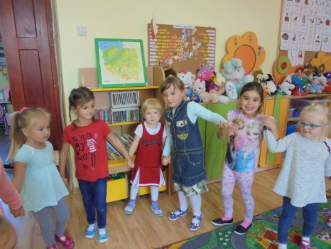 Wrzesień w Oddziale przedszkolnym w Ćwikowie 75