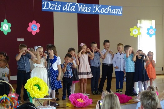 Święto Rodziny w Oddziale Przedszkolnym w Ćwikowie 24