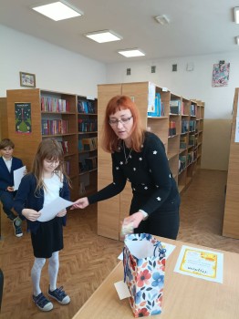 szkolny-konkurs-recytatorski_16
