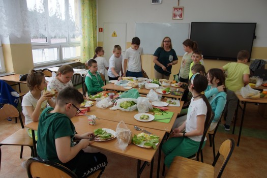 Zdrowe_jedzenie_klasy_4_8_28