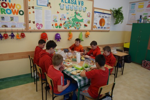 Zdrowe_jedzenie_klasy_4_8_45