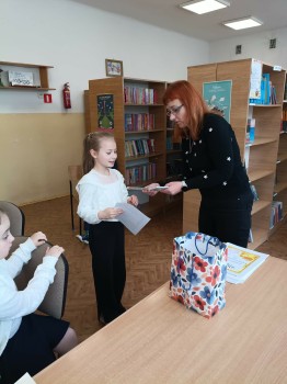 szkolny-konkurs-recytatorski_5
