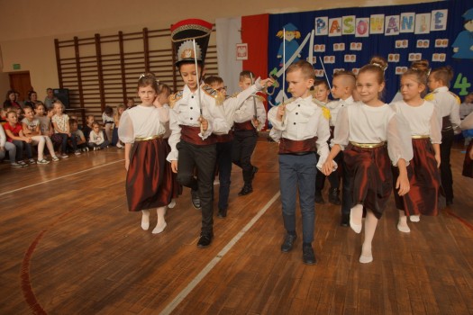Pasowanie-pierwszaków-na-uczniów-15