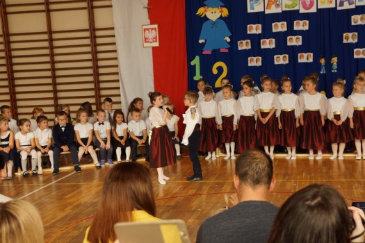 Pasowanie-pierwszaków-na-uczniów-75