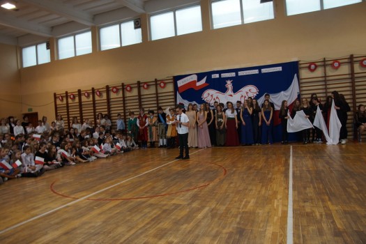 Święto-3-maja-akademia-17