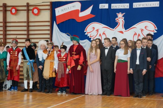 Święto-3-maja-akademia-27