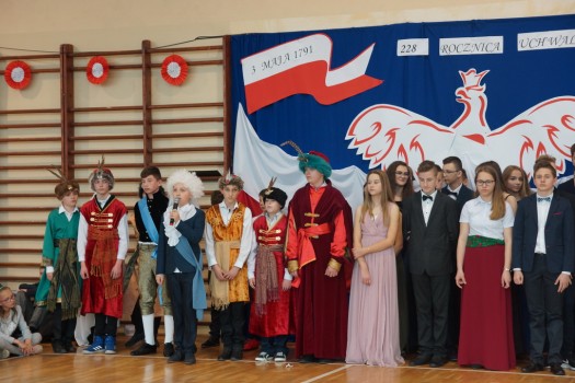 Święto-3-maja-akademia-28