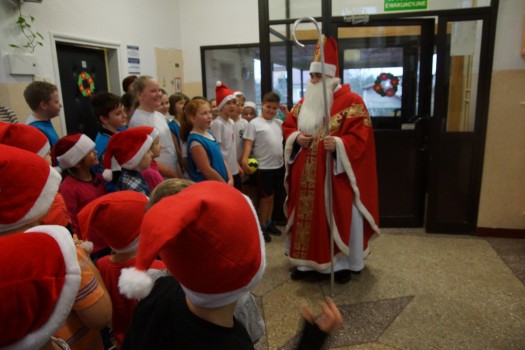 Wizyta Św Mikołaja w naszej szkole 26