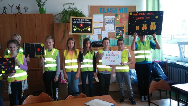 Przygotowania do odblaskowego happeningu 11