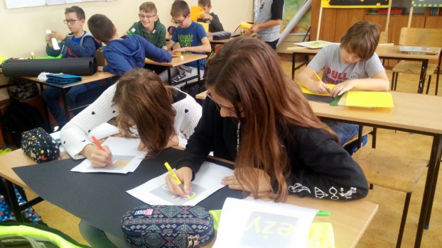 Przygotowania do odblaskowego happeningu 6