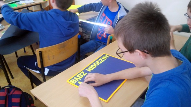 Przygotowania do odblaskowego happeningu 8