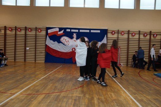 Święto-3-maja-akademia-37