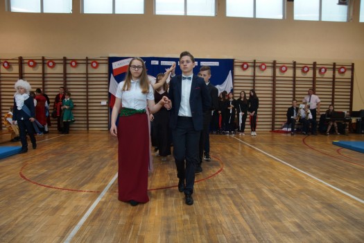 Święto-3-maja-akademia-45