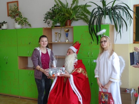 Wizyta Św. Mikołaj wnaszej szkole 4