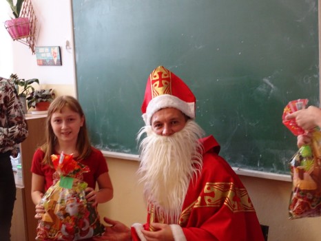 Wizyta Św. Mikołaj wnaszej szkole 7